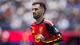 Álex Baena pasa de las excusas antes de medirse a Francia