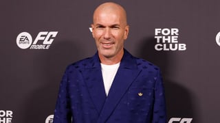 La selección de Francia cierra el acuerdo definitivo con Zinedine Zidane 