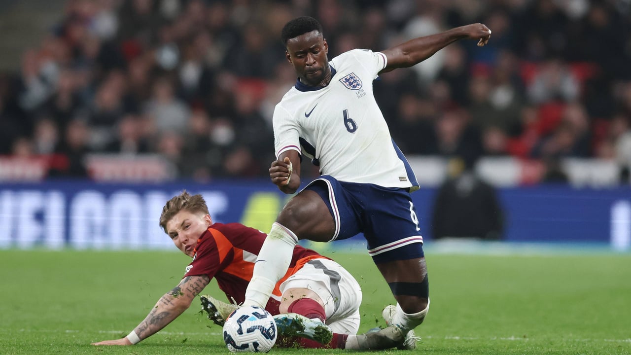 Un escaparate para el fichaje tapado del Atlético