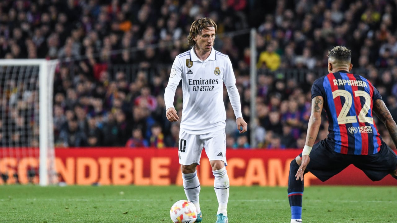 Real Madrid - Barcelona: horario, canal y dónde ver en TV y online hoy el partido de la Supercopa