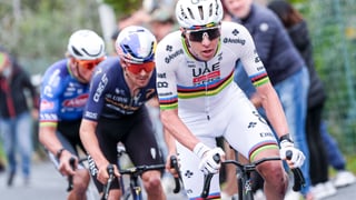 Pogacar se cae, remonta y conquista por fin la Milán-San Remo