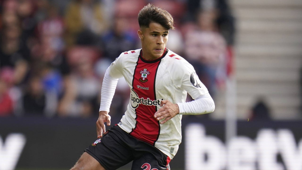 El Sevilla avanza para repatriar a un lateral zurdo que también vigila el Betis