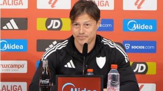 Almeyda sorprende con Januzaj, se resiste al favoritismo del Betis y explica lo que supondría para el Sevilla ganar el derbi: "Podría dormir unos días"   