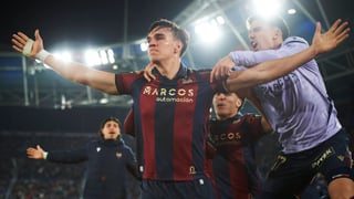 Espí completa su semana mágica en el Levante y se la brinda a la afición granota