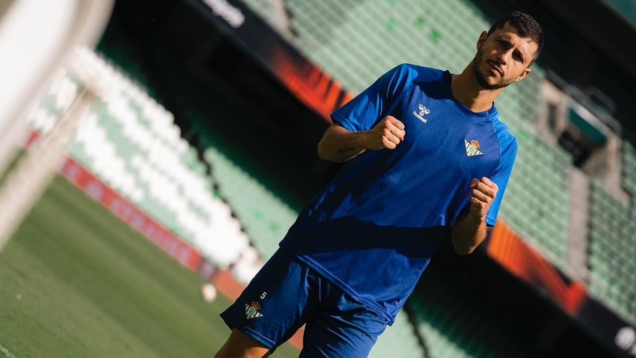 La portada de ESTADIO Deportivo para el viernes 16 de diciembre de 2022