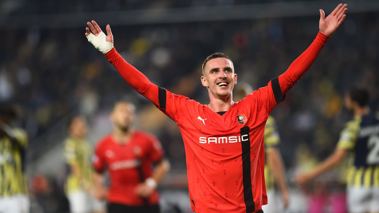 El Sevilla contacta con un medio creativo que ya estuvo en la agenda de Monchi