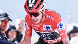 Jonas Vingegaard sufre una caída y el equipo Visma pide prudencia