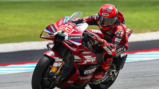 Marc Márquez golpea primero en Sepang y Jorge Martín da señales de alarma