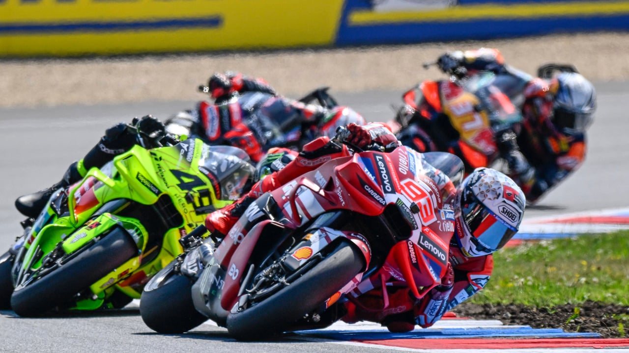 MotoGP República Checa 2026 | Sigue en directo la carrera con Marc Márquez Jorge Martín en el circuito de Brno