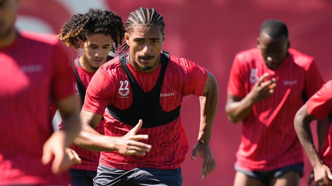 Quique, con una medular cogida con pinzas, no afloja en su penúltima lista