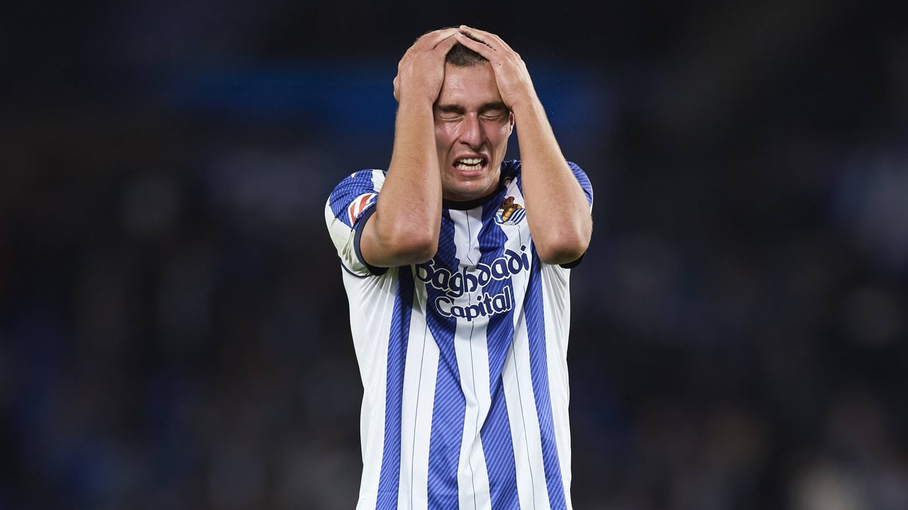 Karrikaburu lo tiene negro: La Real Sociedad busca delantero en el mercado