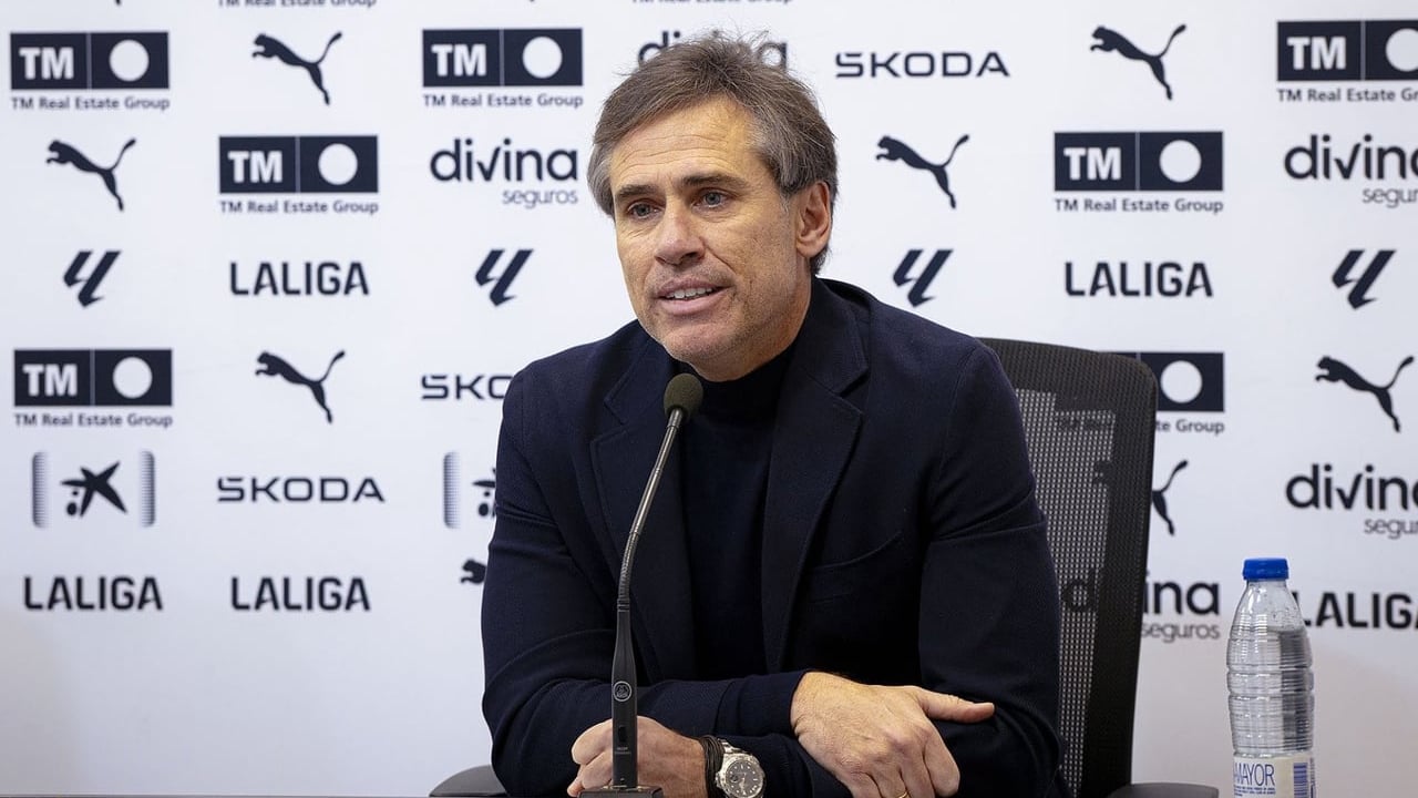 Miguel Ángel Corona destaca como "nada dura" su salida del Valencia