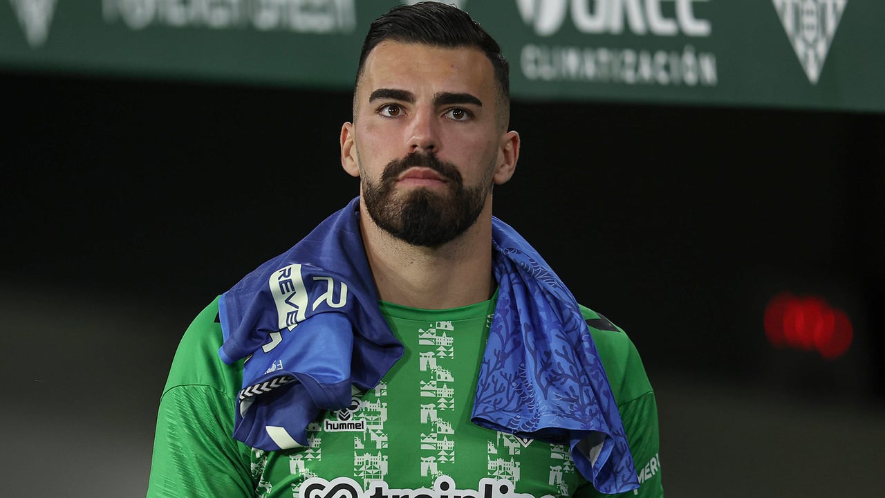 Ofertas al Betis por Guilherme Fernandes para hacer caja mientras se decide su futuro