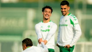 Antony se cae a última hora de la convocatoria y no viaja con el Betis en el estreno copero