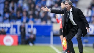 El Oviedo anuncia oficialmente la salida de Guillermo Almada: se abre el casting en el banquillo del Carlos Tartiere
