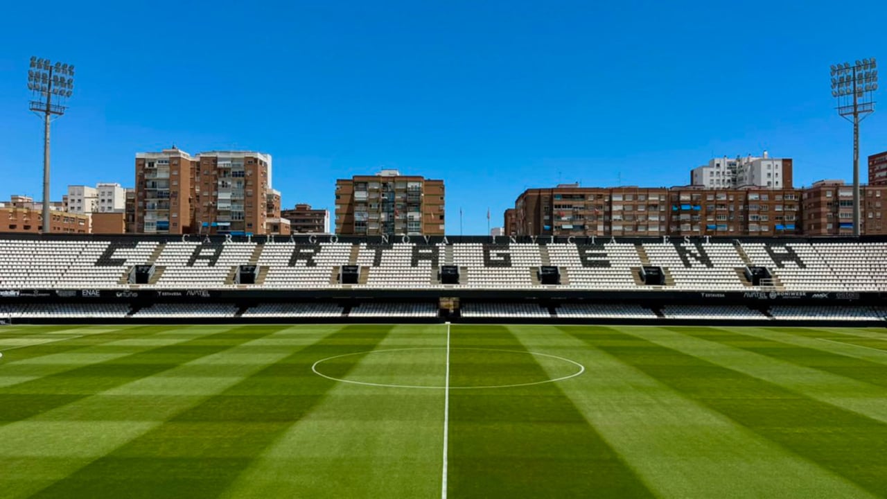 El Betis Deportivo, muy atento a un Cartagena que puede posponer el 'via crucis'
