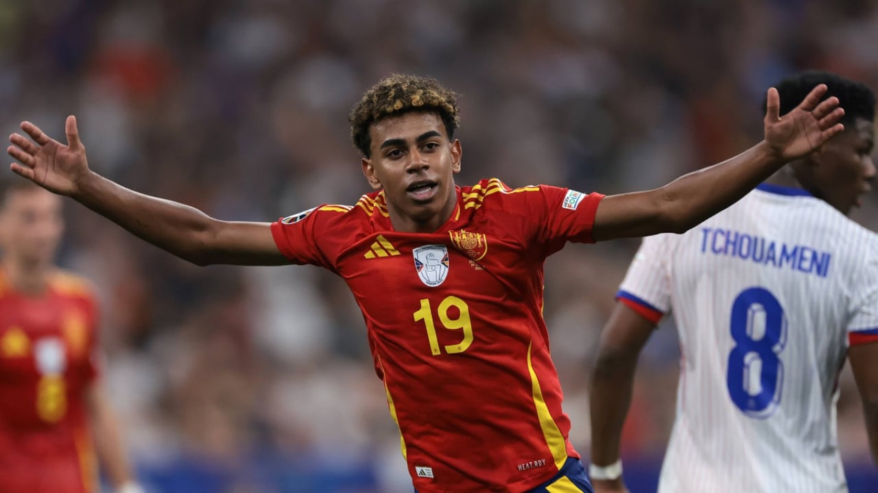 El padre de Lamine Yamal corrobora las pretensiones de su hijo