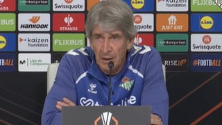 Pellegrini responde a la crispación en la grada y reconoce la gravedad de caer eliminado: "Sería un traspié importante para el Betis"   