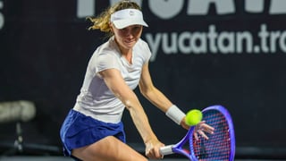 Cristina Bucsa sorprende a Paolini y está a un paso de la gloria en Mérida