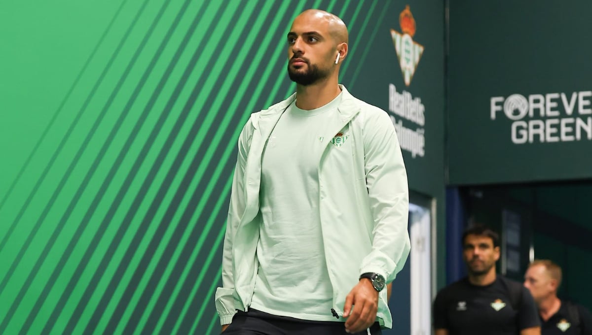 La convocatoria del Betis para recibir al Lyon: Amrabat y una baja añadida a las tres ya esperadas