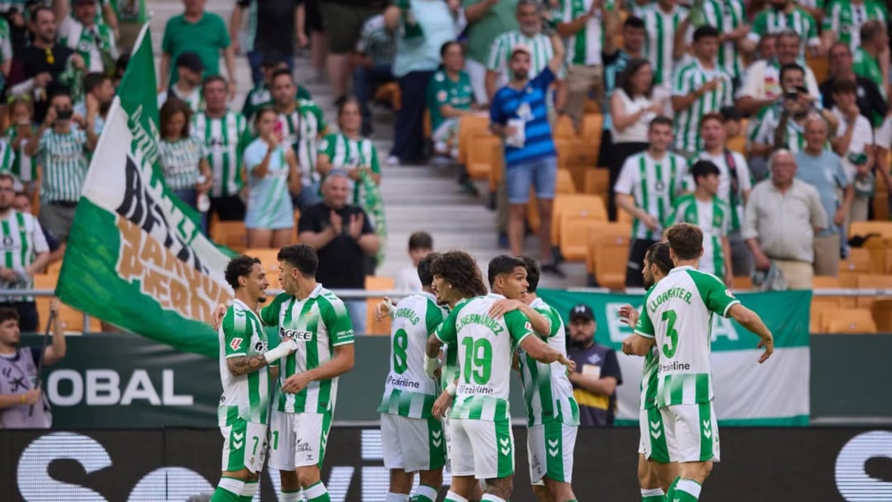 El Betis programa un verano cerca de su gente: el quinto amistoso, en La Cartuja contra el Bournemouth