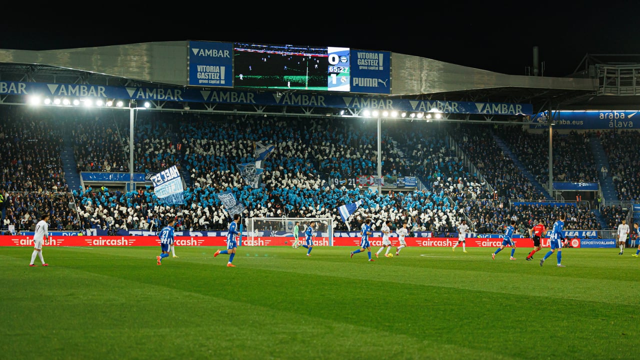 El Alavés anuncia acciones legales por los ataques hacia los murales de Mendizorroza