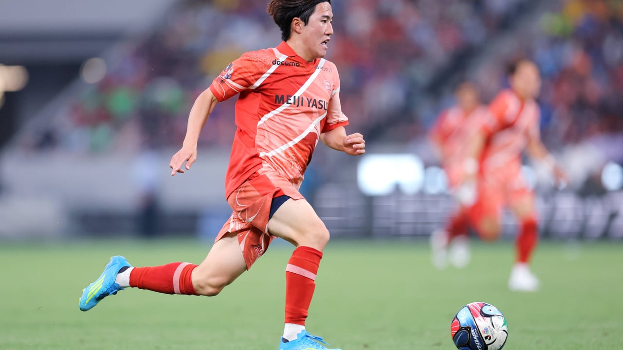 El Valencia remata el fichaje del japonés Ryunosuke Sato