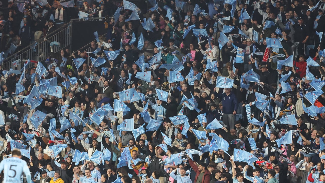 Un 70% de renovaciones y 325 altas nuevas en el primer día de la campaña de abonos del Celta
