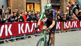 Paul Seixas revienta la Itzulia y manda un mensaje a Tadej Pogacar