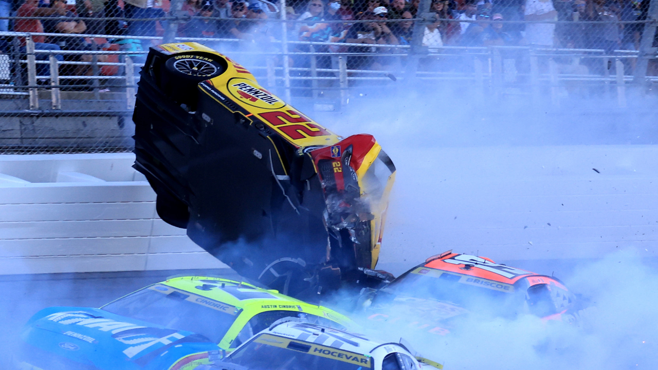 "Estoy feliz de estar vivo": aterrador accidente en la NASCAR