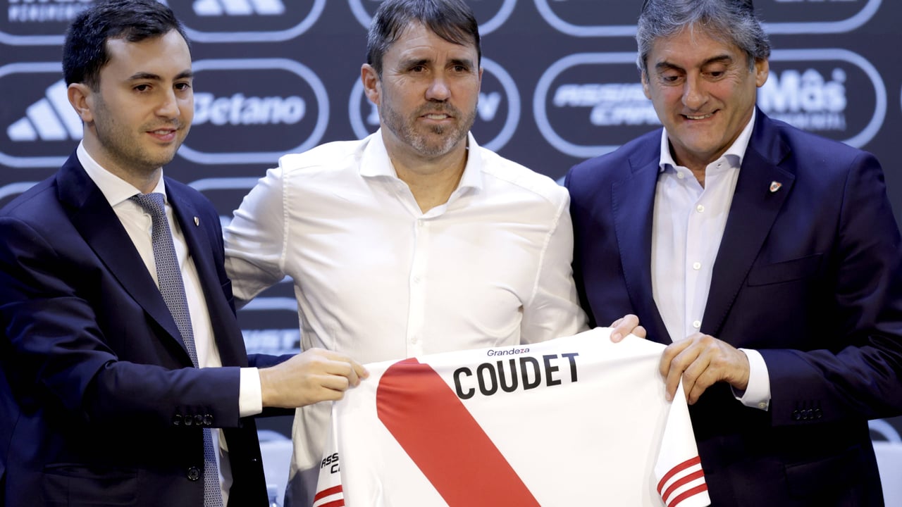 Coudet ya habla como técnico de River Plate y asume el reto: “No es una situación fácil, pero me gusta el desafío”
