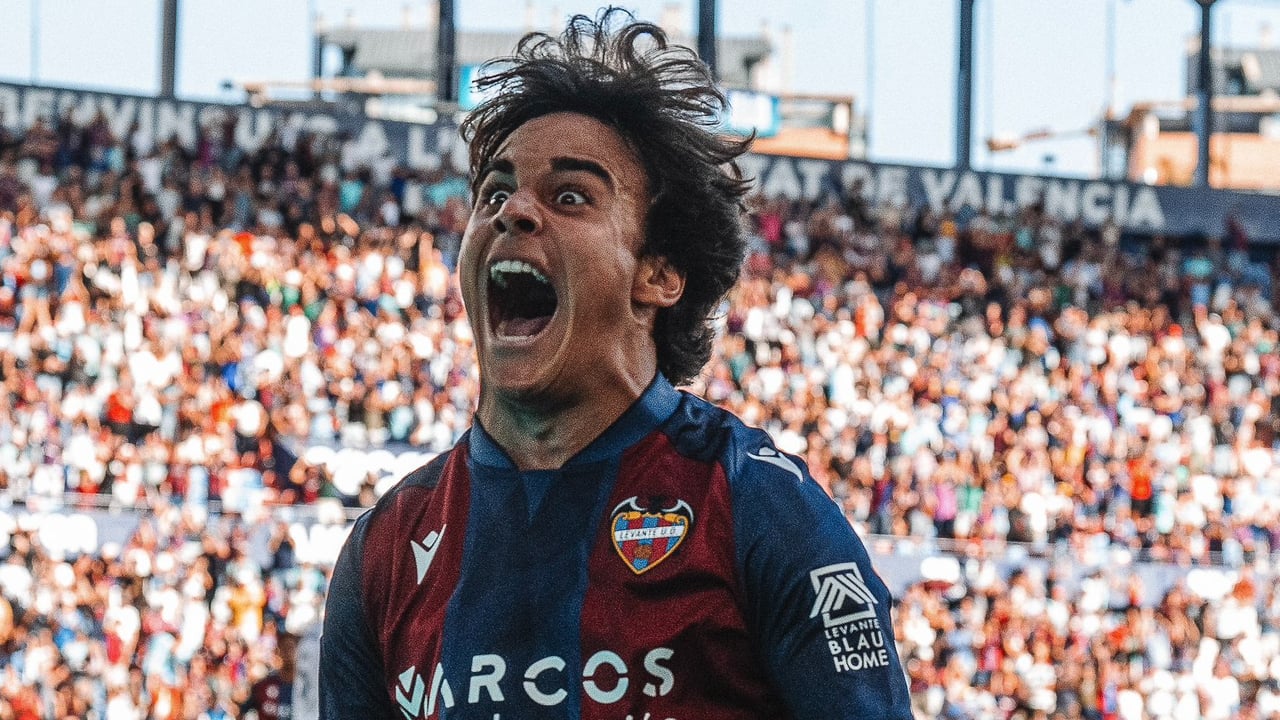 El brillo con luz propia de Carlos Álvarez: da igual cuándo lea esto