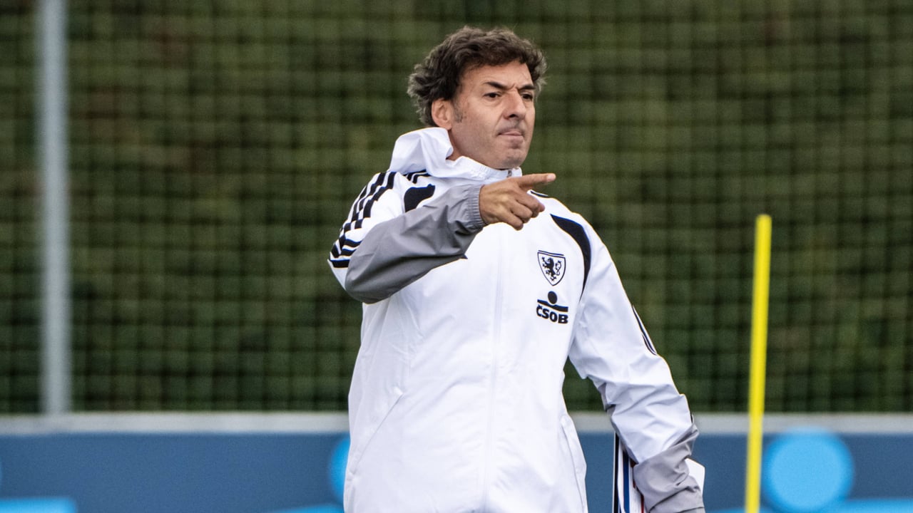 Santi Denia, rival de la Selección Española: "Los checos son parecidos a los vascos"