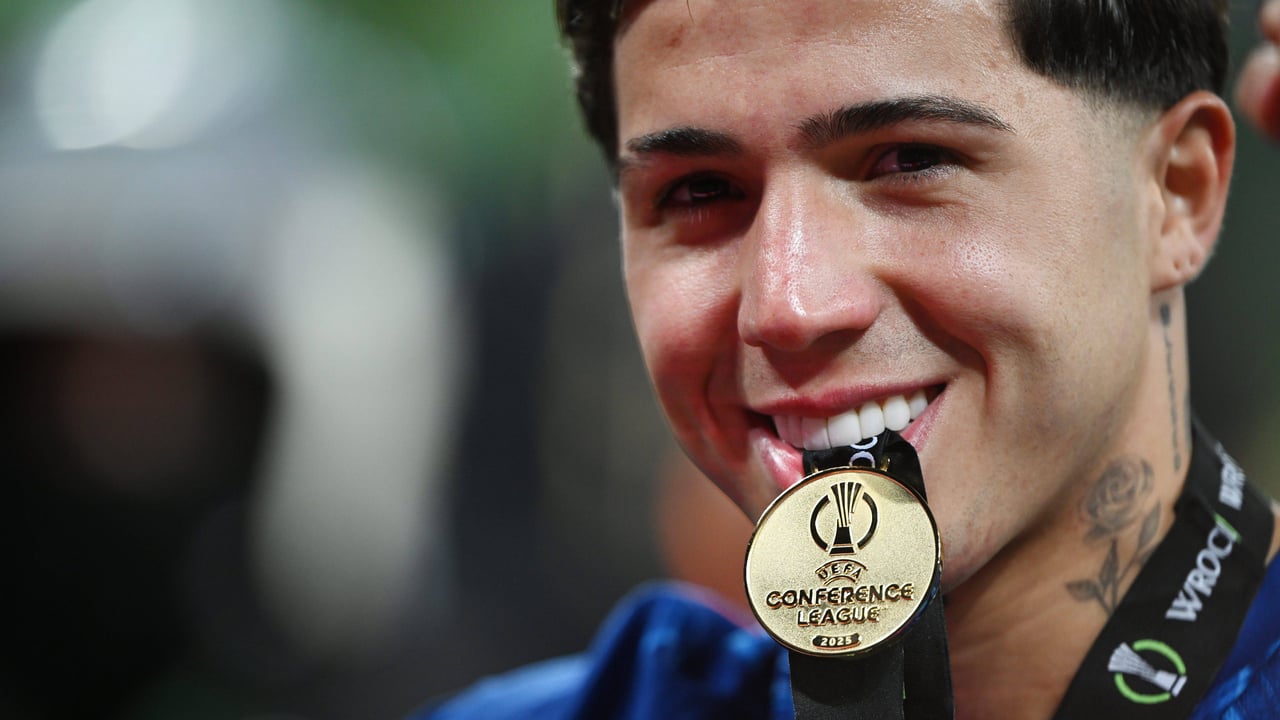 Enzo Fernández se acuerda de Isco