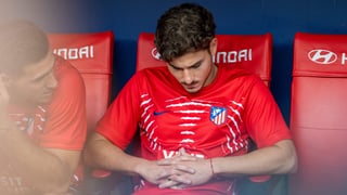 Reactivado el 'caso Julián': no entrena, medita lo del Arsenal y el Atlético sigue con el veto al Barça