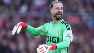 El Valencia mueve ficha y cierra el fichaje de Aarón Escandell
