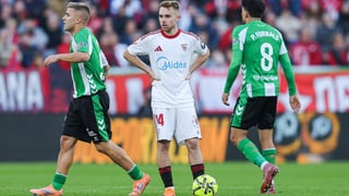 Peque reivindica el buen momento en el que el Sevilla FC llega a El Gran Derbi: "Me da igual que el Betis sea favorito"