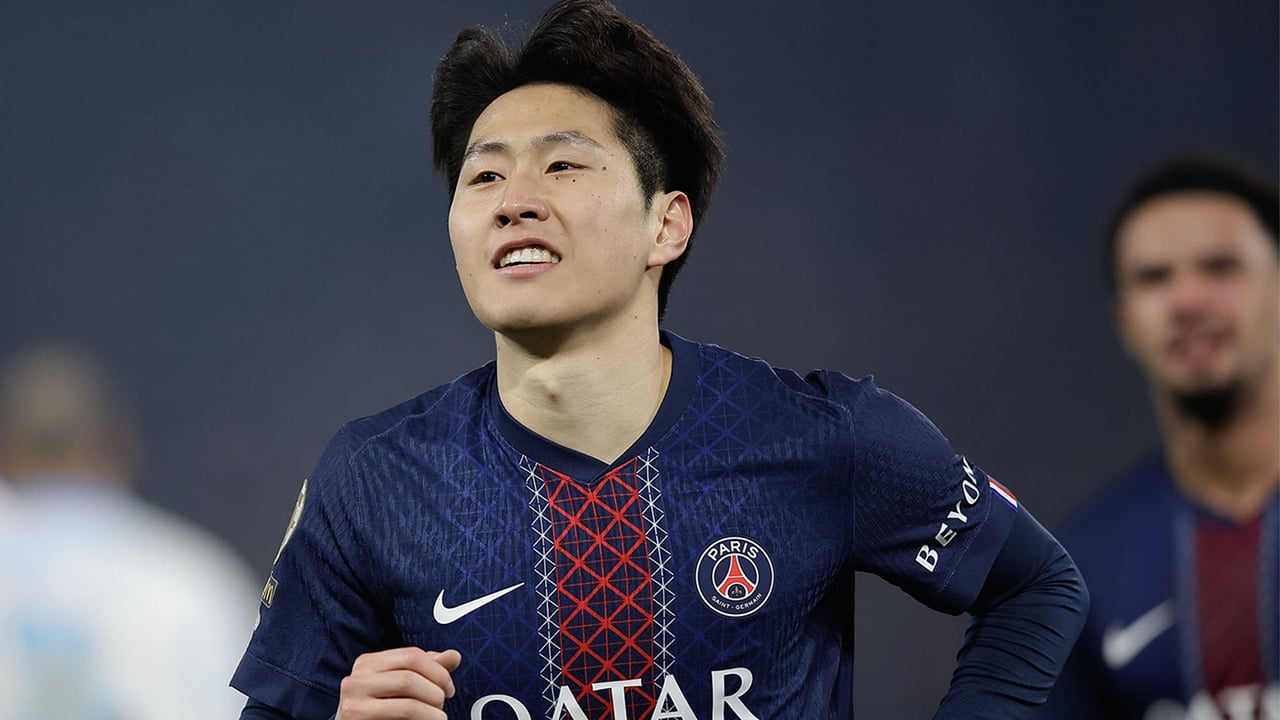 Oficial: Kang-in Lee ficha por el Atlético de Madrid hasta 2031