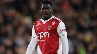 Dan por cerrado un acuerdo con Salisu tras no prosperar la oferta por Krejci