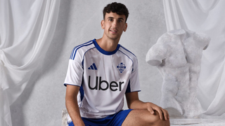 El Arsenal apunta a Jacobo Ramón, pero el Real Madrid complica su fichaje
