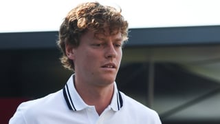 El regreso de Jannik Sinner a las pistas se paraliza por culpa de un nuevo revés: "No estoy preparado para competir"