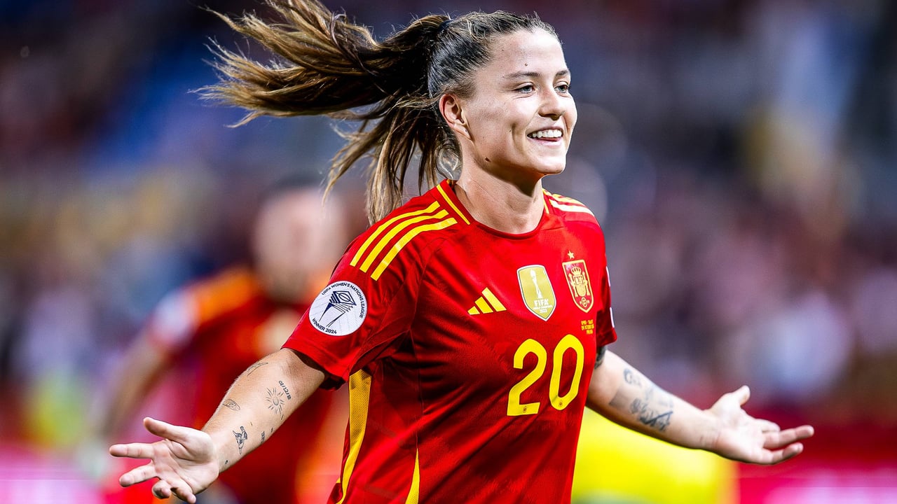 Claudia Pina se gana la confianza de Sonia Bermúdez