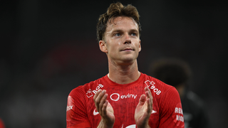 El Elche reactiva el fichaje de Felix Horn Myhre y se adelanta al West Bromwich