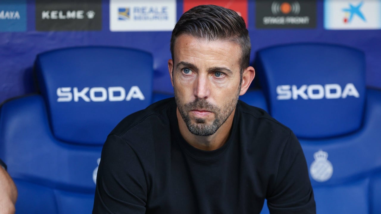 El Oviedo pone nombre a su nuevo entrenador