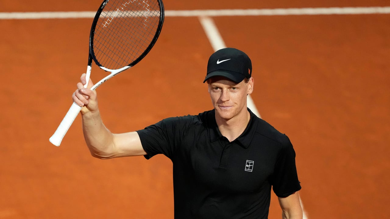Sinner toma una importante decisión para Roland Garros