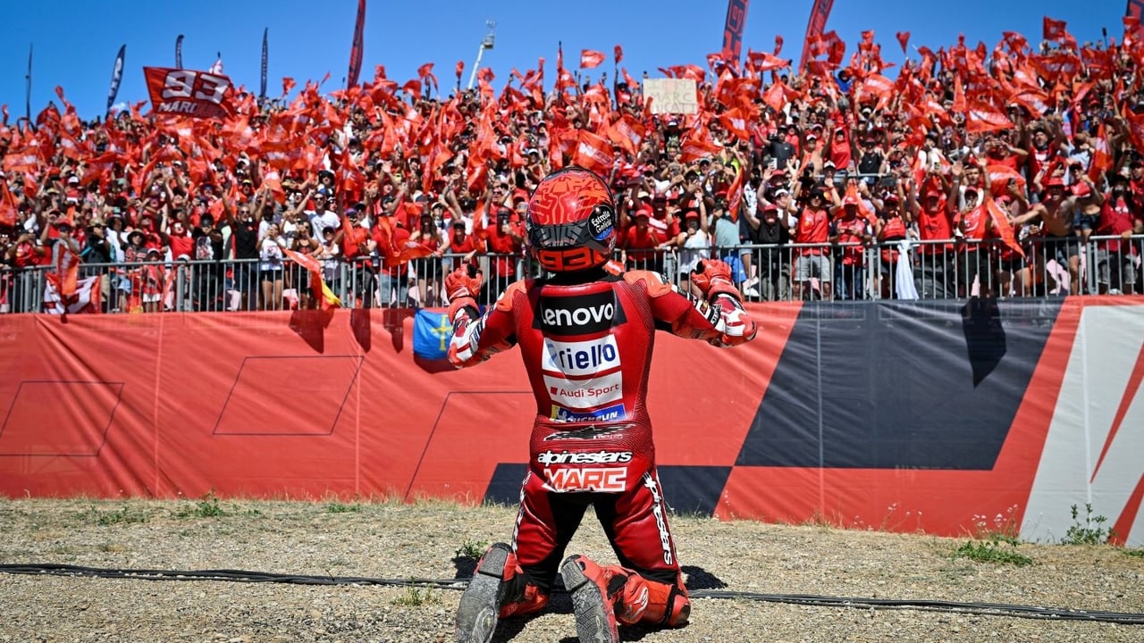 Marc Márquez señala a Jorge Martín tras su exhibición en Aragón