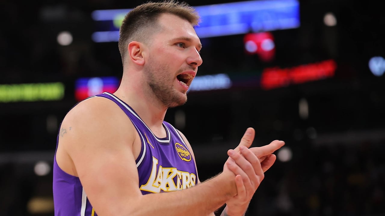 Luka Doncic y Donovan Mitchell, rebeldía a pares en la NBA