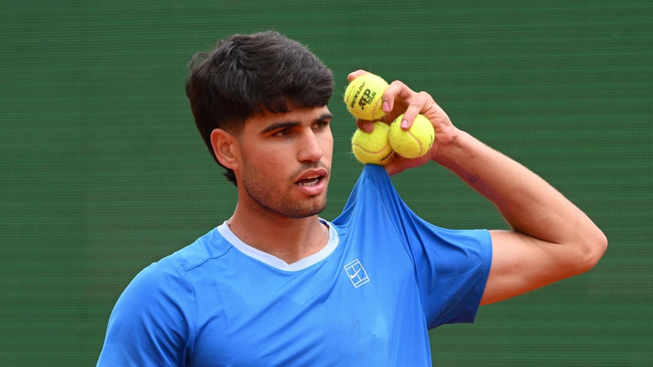 Carlos Alcaraz, número 3 del tenis mundial: "Siempre tomo café, fruta y tostadas, a veces huevos... y shushi antes de los partidos"