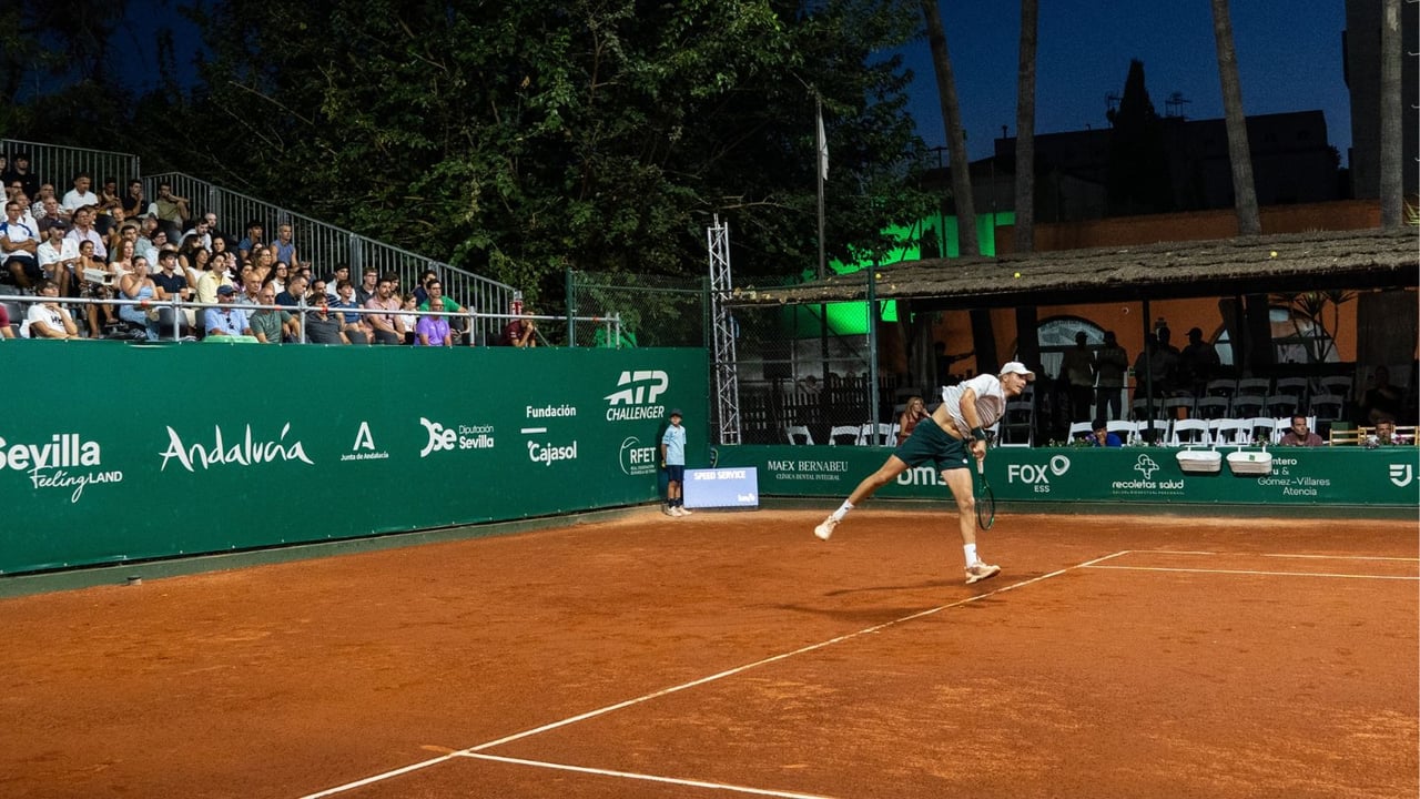 Martín Landaluce sufre un durísimo palo y Munar salva la papeleta en Sevilla