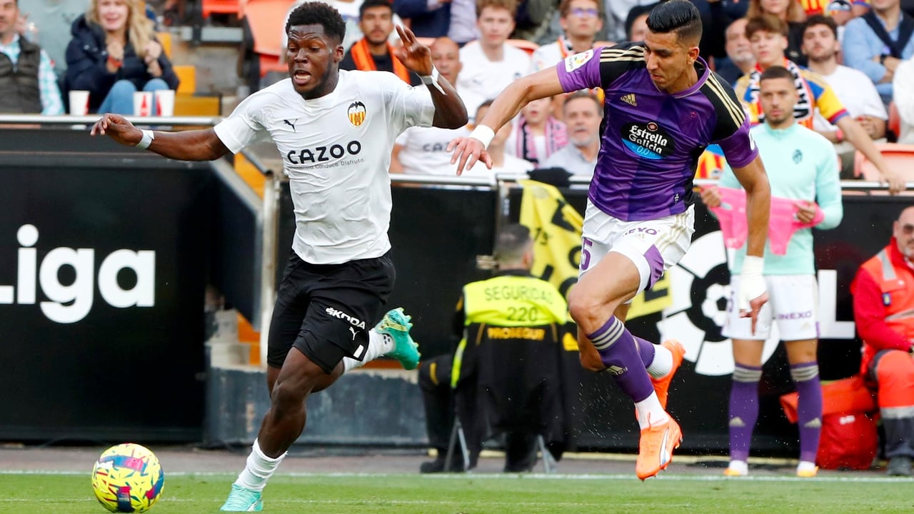El Yamiq tiene pie y medio fuera del Valladolid